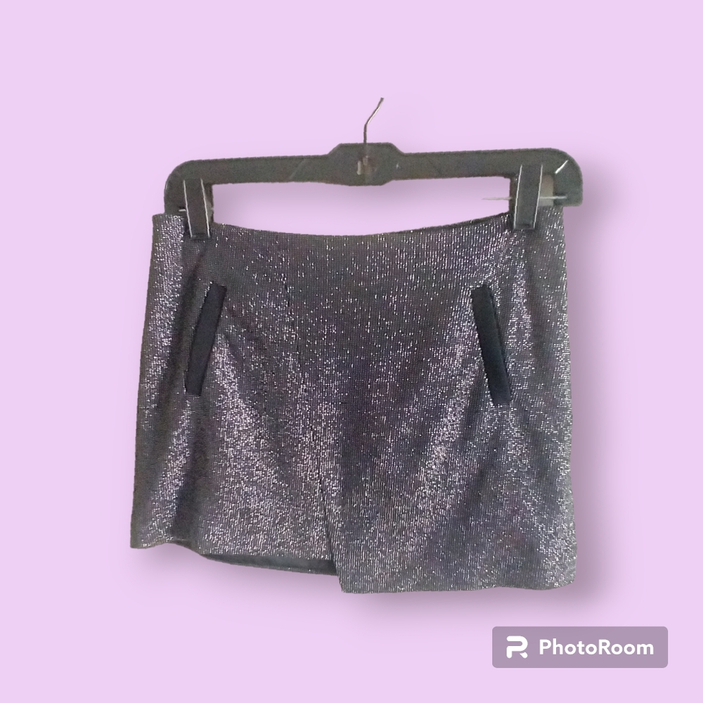 GUESS Connie Crossover Mini Skirt Sz 2 Black Silver Metallic‎ Zip Up Lined